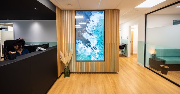 Praxis Signage "Wave"